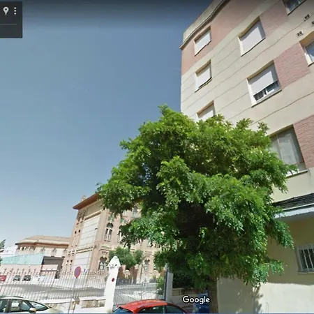 *new* Cerca De La Mezquita Apartmán