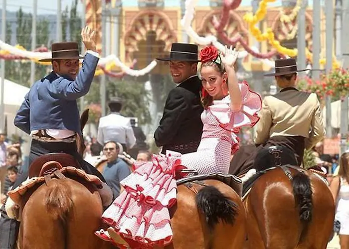 *new* Cerca De La Mezquita Апартаменти